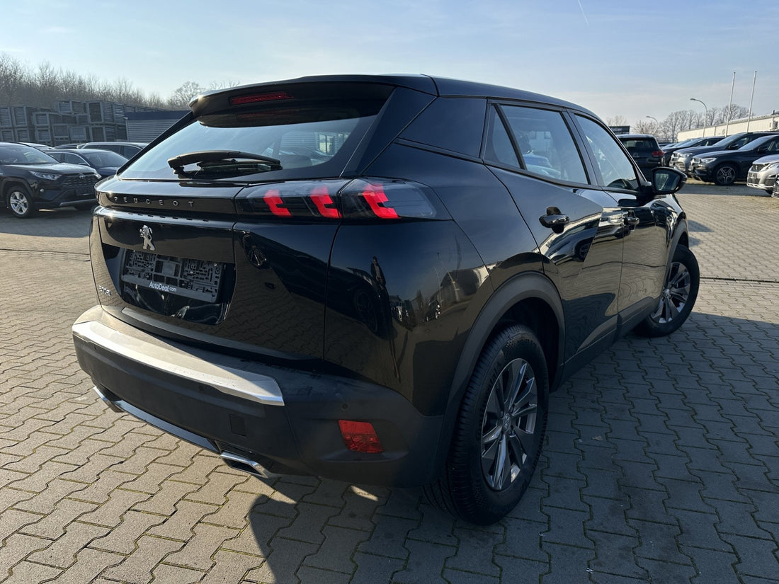 Peugeot 2008 1.2 Active Business