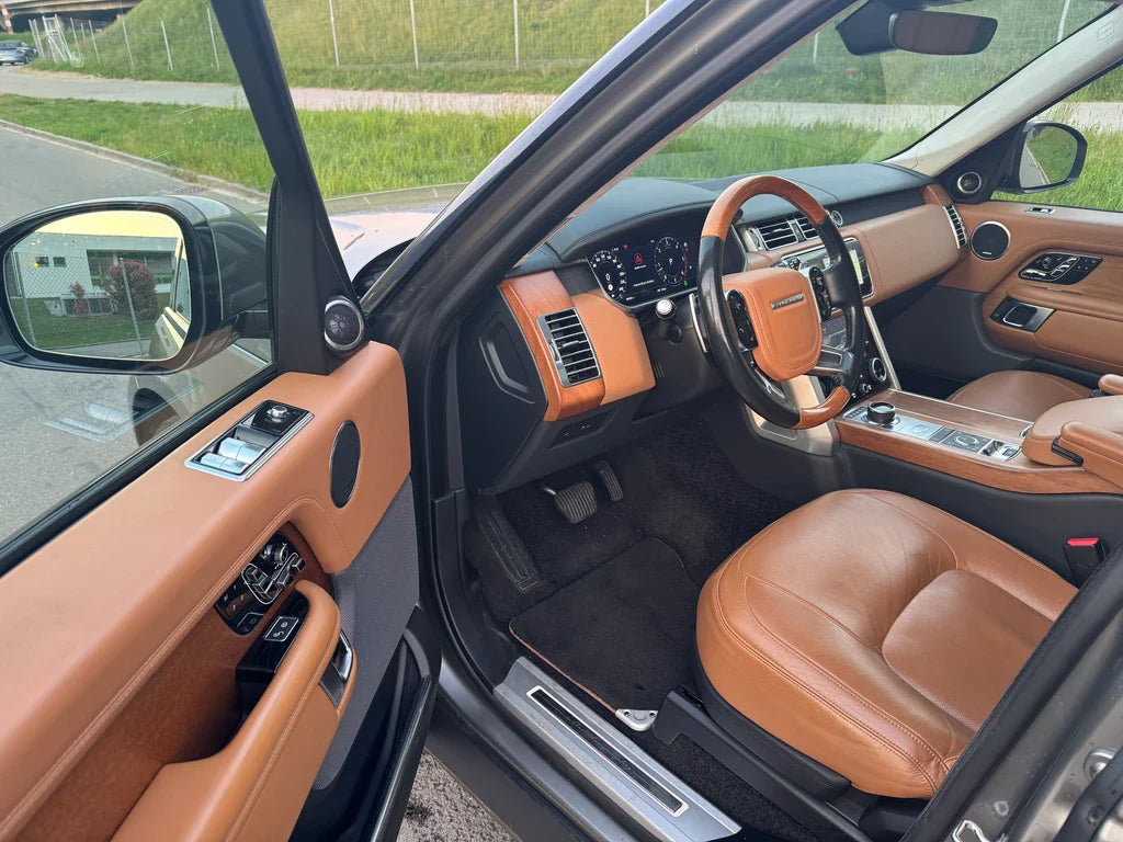 LAND ROVER Range Rover 4.4 SDV8 Autobiography Automatic