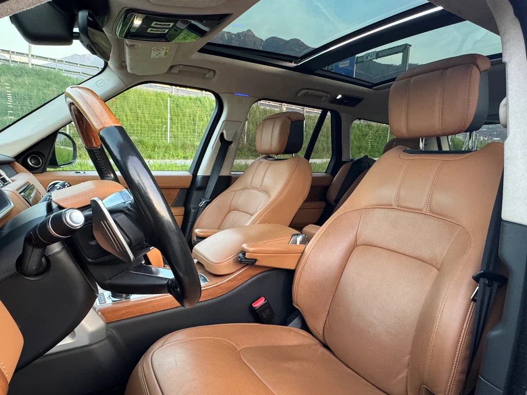 LAND ROVER Range Rover 4.4 SDV8 Autobiography Automatic