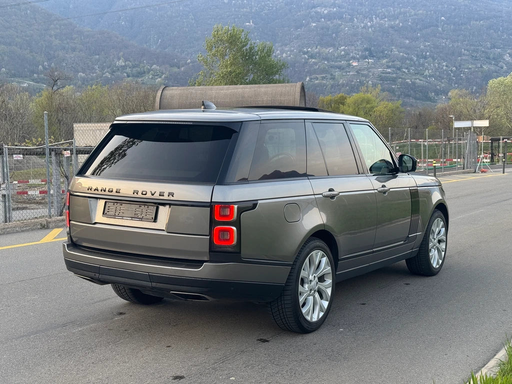 LAND ROVER Range Rover 4.4 SDV8 Autobiography Automatic