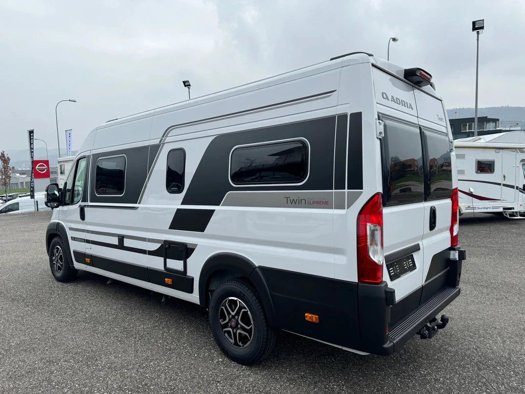 ADRIA 180PS Fiat Ducato 9 mit ACC Abstandstempomat TopAusstattung 640 SGX