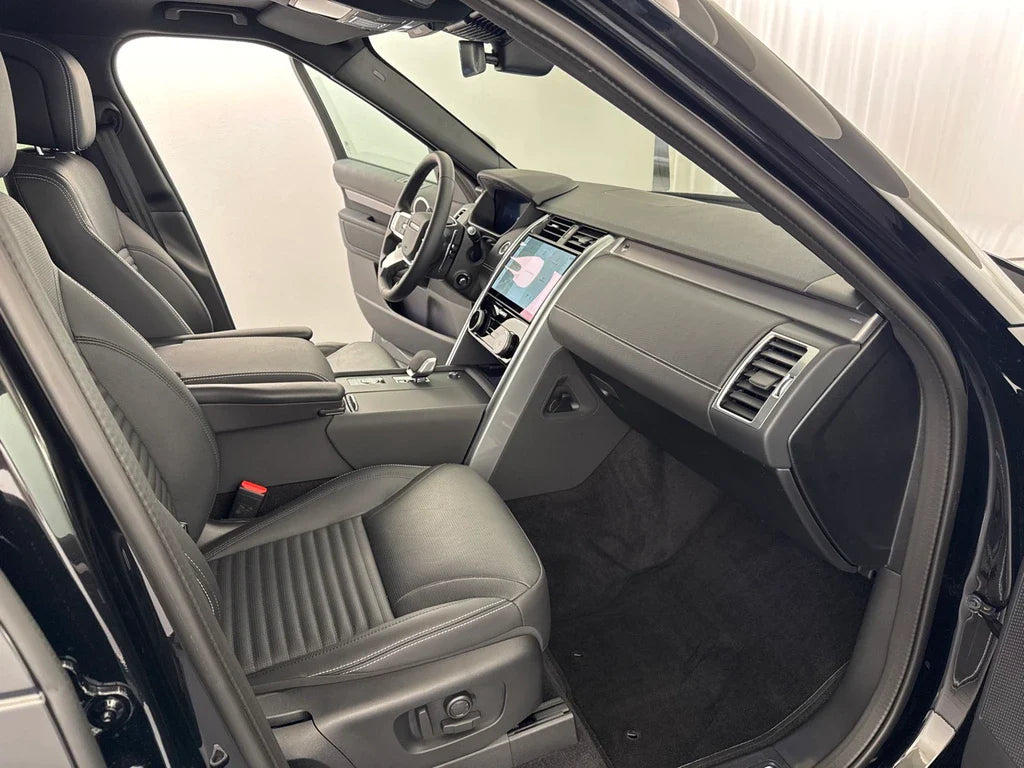 LAND ROVER Disco3.0D I6 250 R-D SE