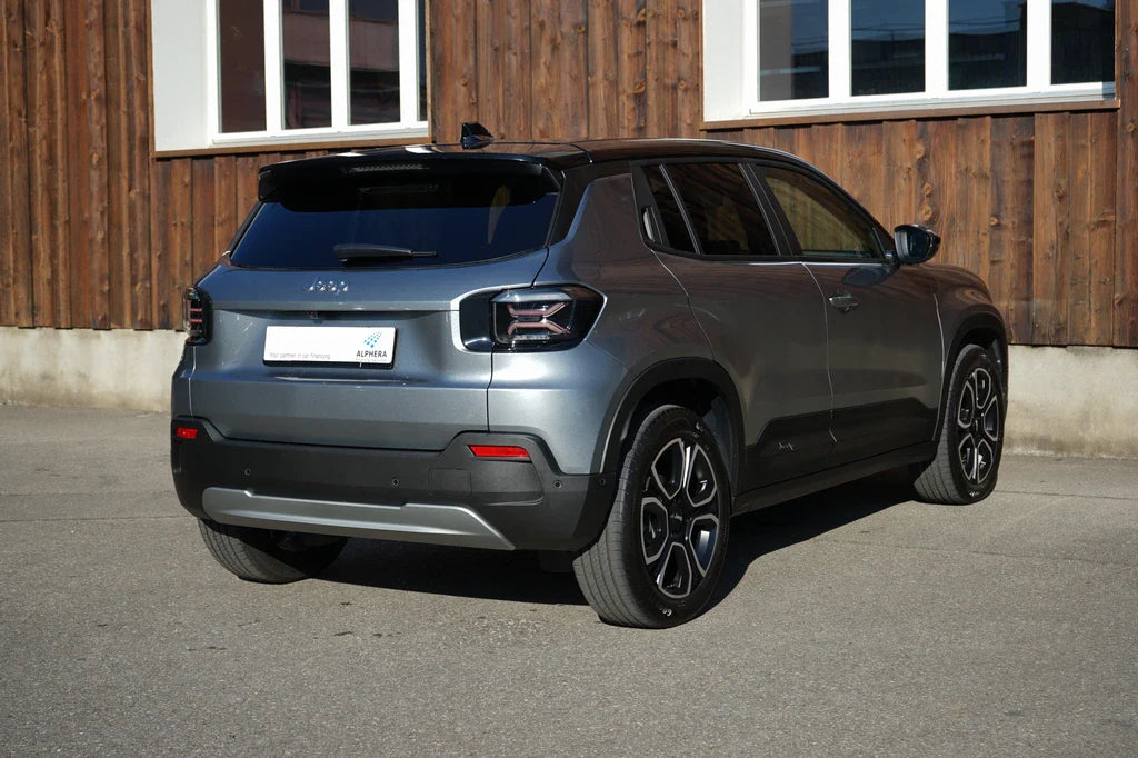 JEEP Avenger 54kWh Summit