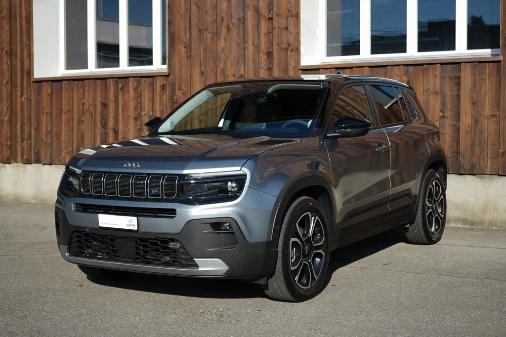 JEEP Avenger 54kWh Summit