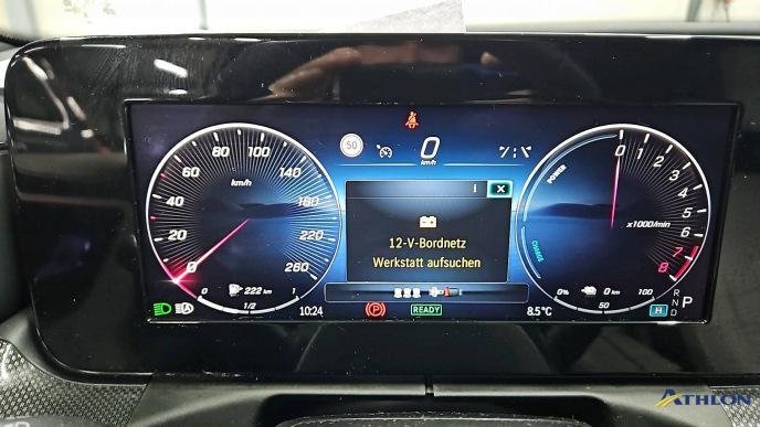 Mercedes-Benz C 300e AMG Line