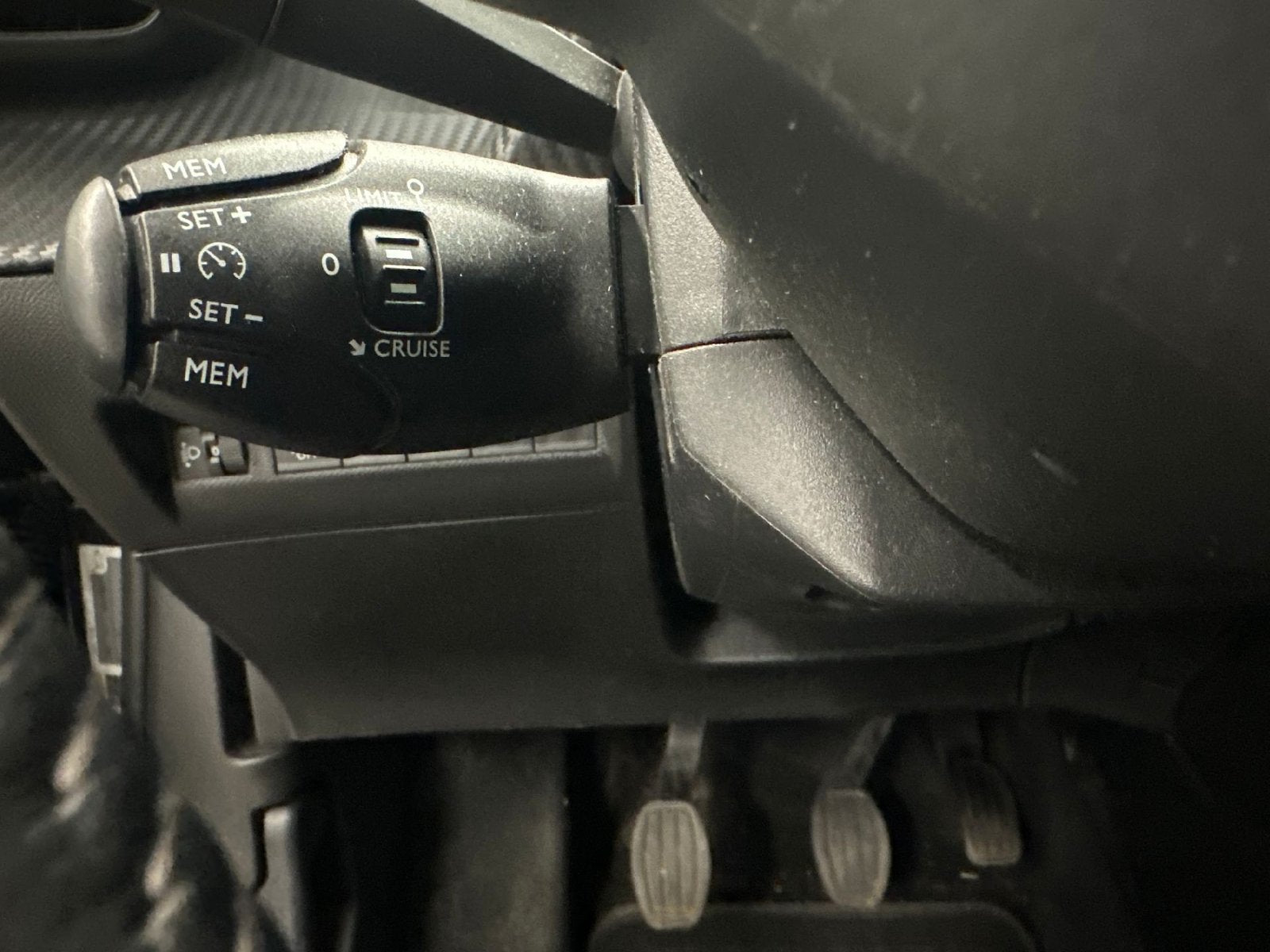 Peugeot 2008 1.2i Active Pack