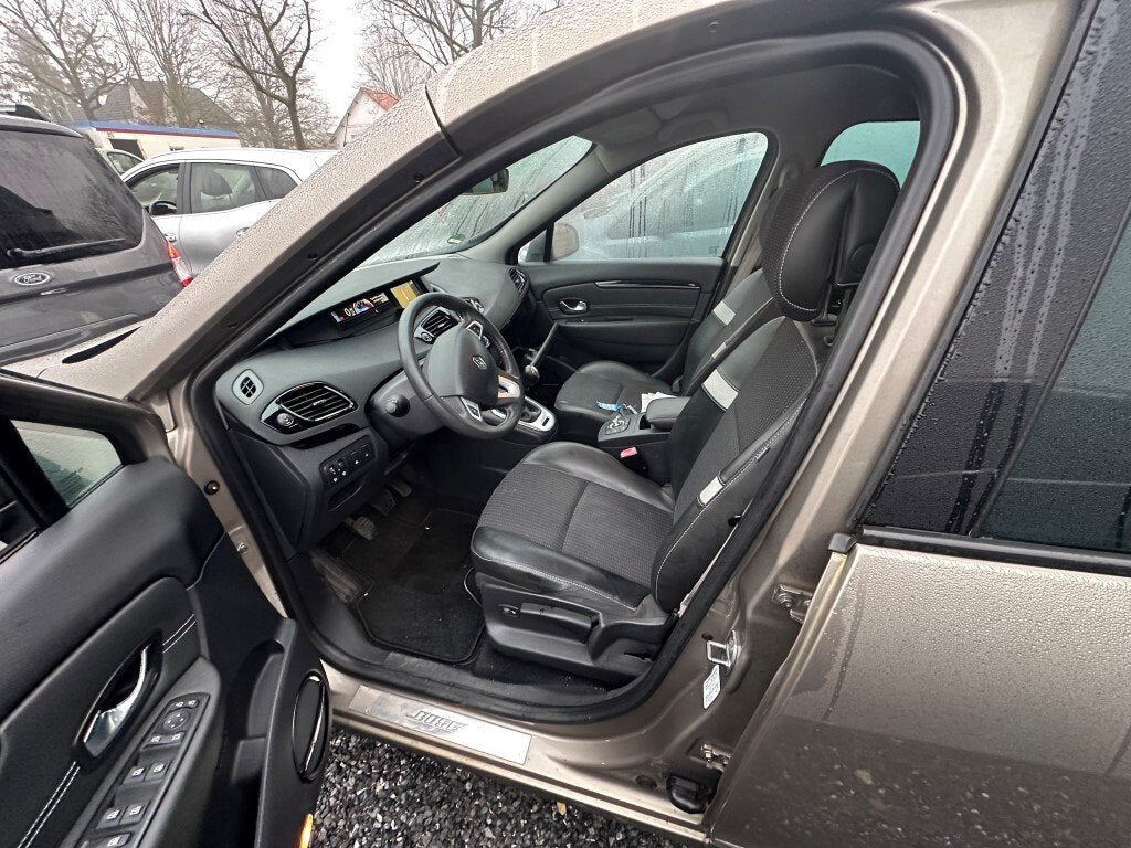 Renault Grand Scenic Bose Edition