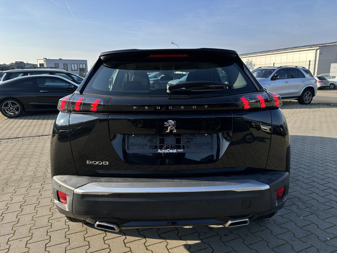 Peugeot 2008 1.2 Active Business