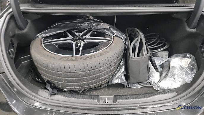 Mercedes-Benz C 300e AMG Line