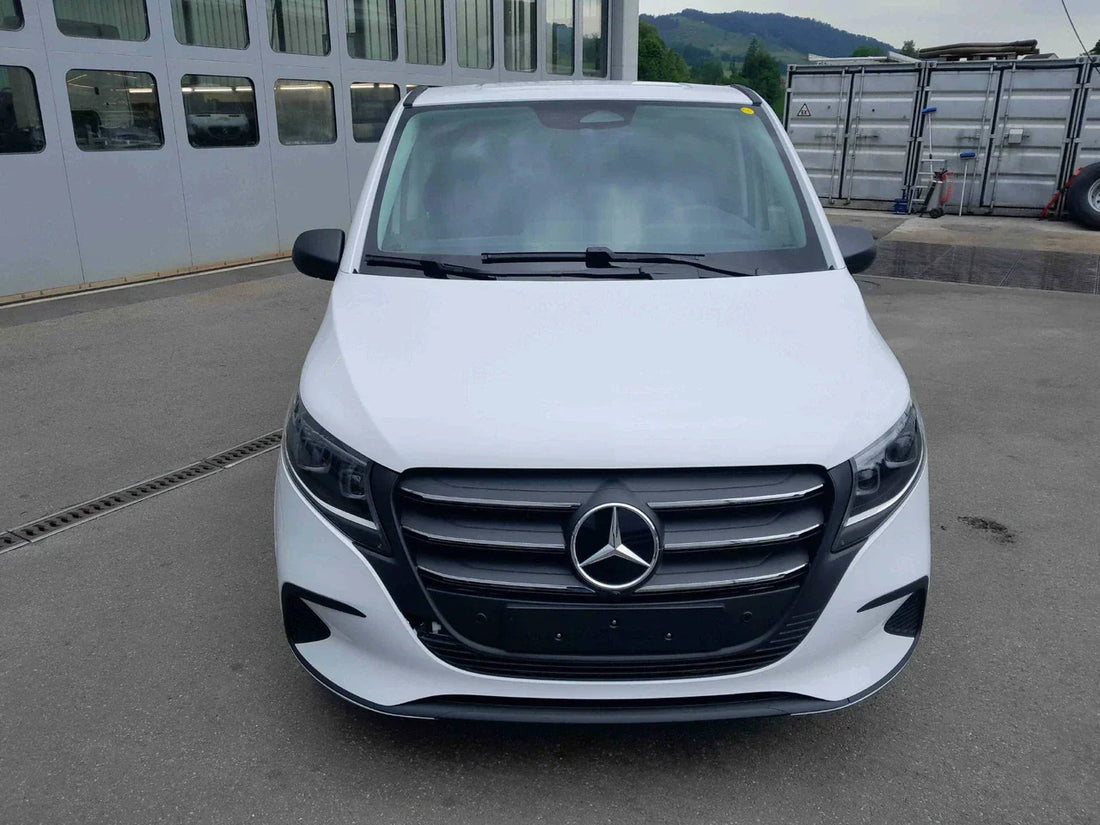 MERCEDES-BENZ Vito 116 CDI KB L 4×4 Family