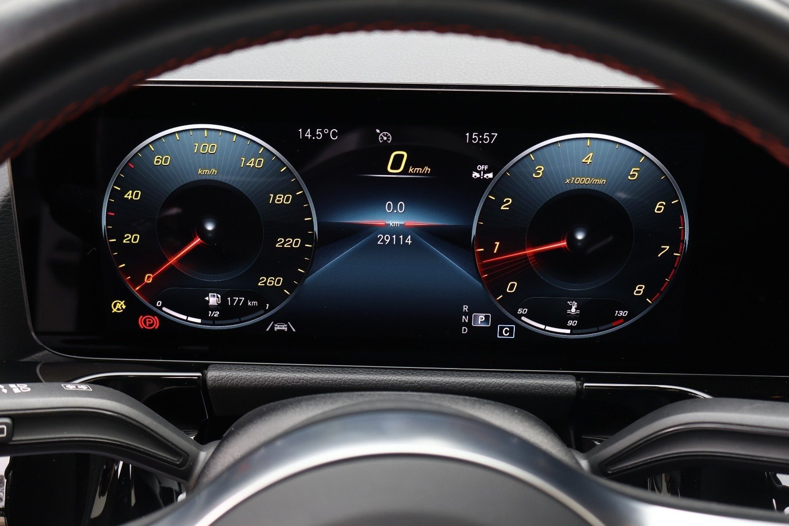 Mercedes-Benz GLA 180 AMG Line