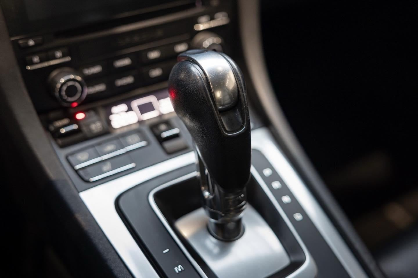 Porsche 911 Carrera 4S PDK PDCC